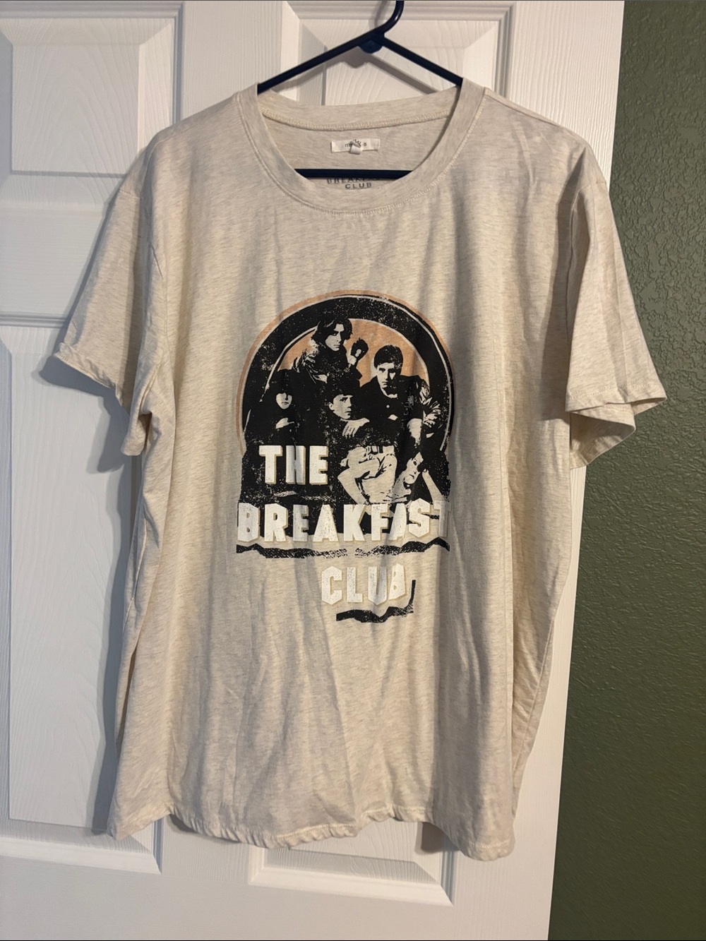 Maurices Cream Graphic Short Sleeve Tee with Black & Tan Print